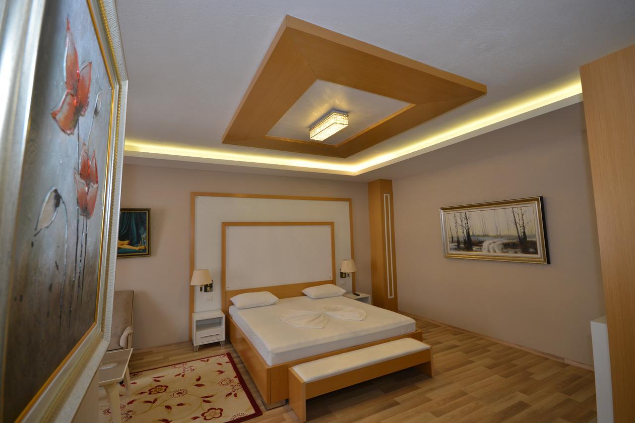 Hotel Veri Peshkopi Экстерьер фото